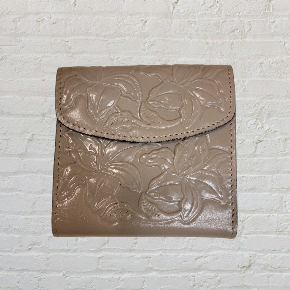 Patricia Nash Reiti Bi-Fold Tooled Leather Flap Wallet